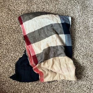 Burberry authentic scarf